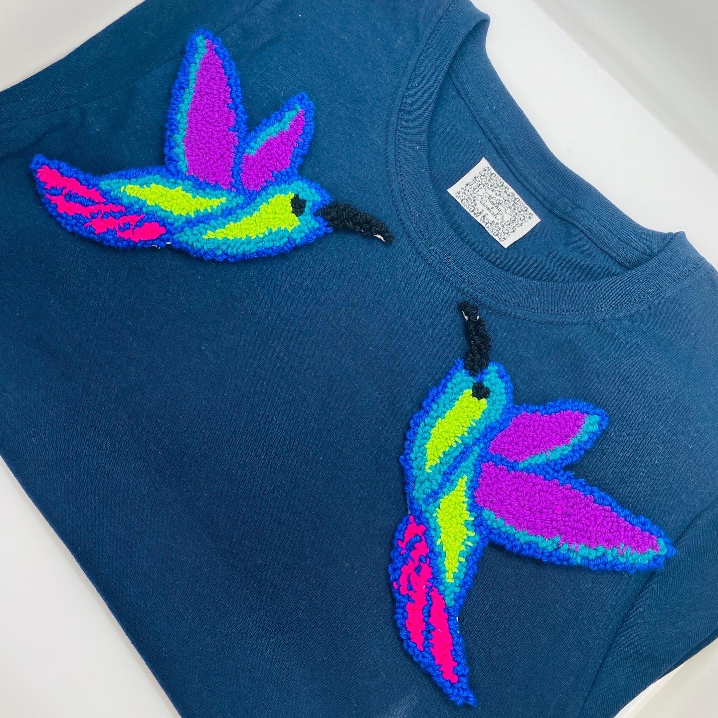 PLAYERA MEXICANA DE COLIBRIS