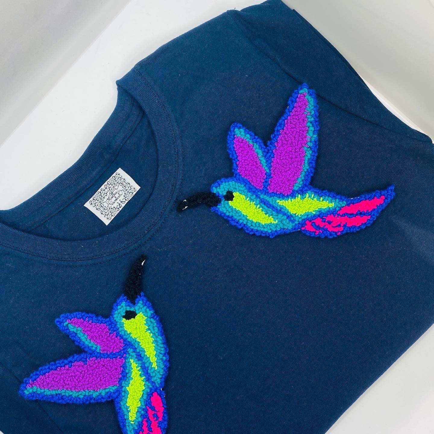 PLAYERA MEXICANA DE COLIBRIS