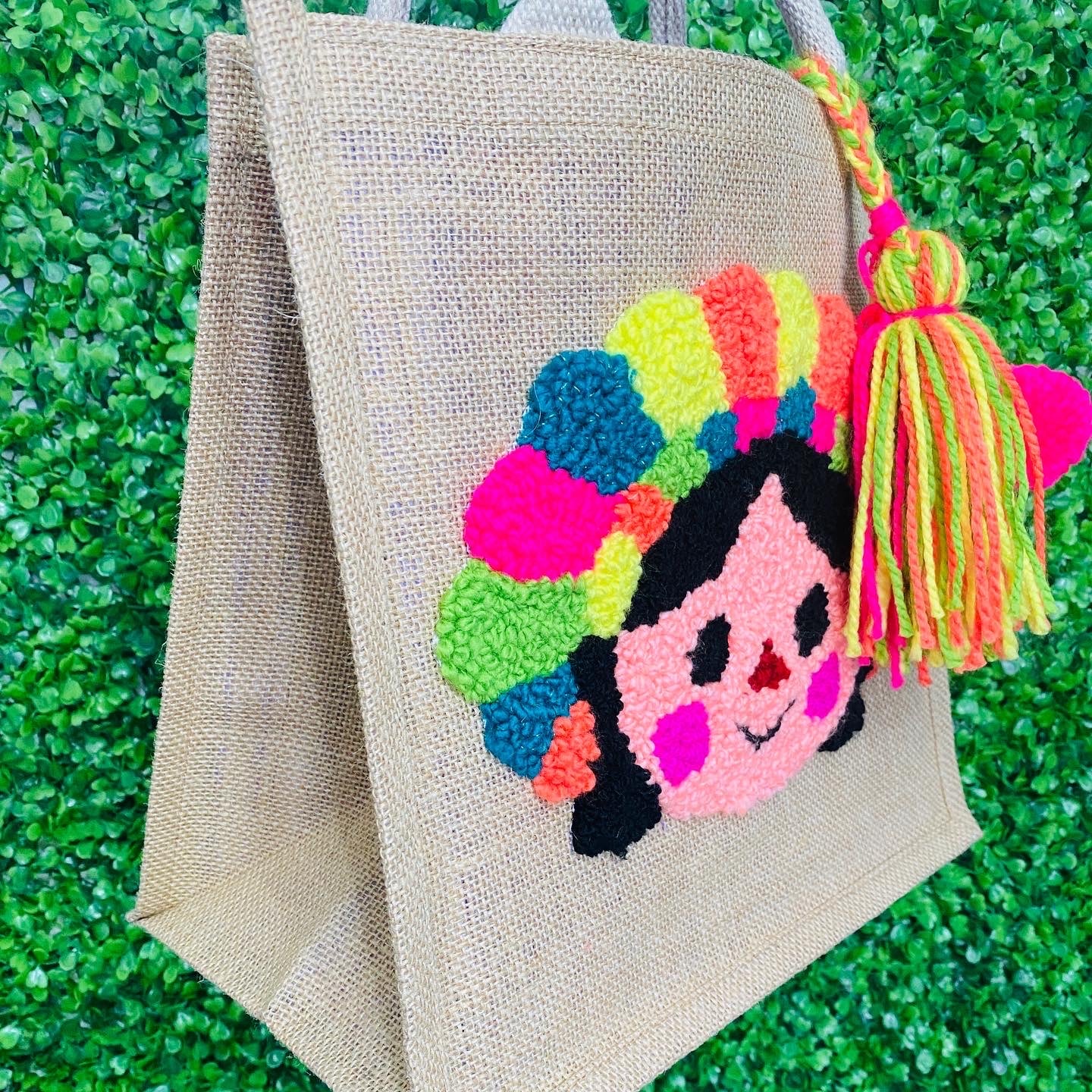 BOLSA MEXICANA DE MUÑECA LELE